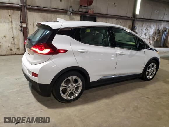 ✅ 2021 Chevrolet Bolt EV LT • VIN: 1G1FY6S07M4102356 • Lot: 46423274. Wystawiony na Copart z przebiegiem 61 140 mil. Bezpłatny archiwum sprzedaży aukcyjnych z USA i szczegółowy raport historii pojazdu na DreamBid. Zdjęcie 3.