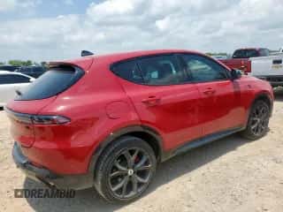 2024 Dodge Hornet R/T Plus z VIN ZACPDFDW3R3A20374, wystawiony jako Copart lot #59061535 z przebiegiem 10 694 mil mil oraz Szkoda całkowita • Salvage title. Historia ofert i sprzedaży dostępna na DreamBid. Obrazek 3.