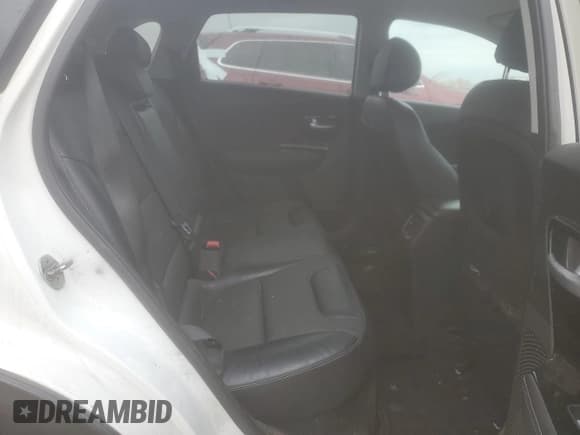 ✅ 2017 Kia Niro Touring Launch Edition • VIN: KNDCC3LCXH5053055 • Lot: 60938375. Wystawiony na Copart z przebiegiem 190 301 mil. Bezpłatny archiwum sprzedaży aukcyjnych z USA i szczegółowy raport historii pojazdu na DreamBid. Zdjęcie 11.