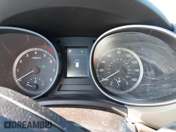 ✅ 2018 Hyundai Santa Fe 2.4L • VIN: 5NMZT3LB6JH086106 • Лот: 43691737. Опубликован ранее на IAAI с пробегом 113 510 миль. Бесплатный доступ к архиву аукционных продаж из США и подробный отчёт об истории автомобиля на DreamBid. Изображение 7.