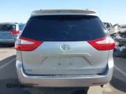 ✅ 2016 Toyota Sienna LE AAS • VIN: 5TDKK3DC3GS697681 • Lot: 42270904. Listed on IAAI with 108,586 mi. Free auction sales archive from the USA and detailed vehicle history report at DreamBid. Image 16.