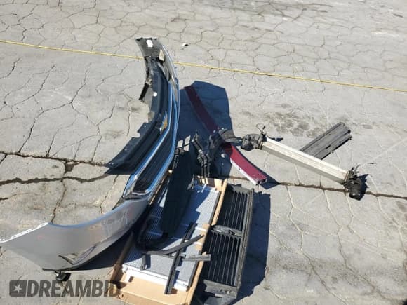 ✅ 2019 Chevrolet Equinox LT • VIN: 2GNAXKEV5K6132026 • Lot: 87467875. Listed on Copart with 54,524 mi. Free auction sales archive from the USA and detailed vehicle history report at DreamBid. Image 13.