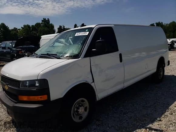 ✅ 2021 Chevrolet Express Cargo • VIN: 1GCWGBFP2M1259773 • Lot: 62915365. Listed on Copart with 113,565 mi. Free auction sales archive from the USA and detailed vehicle history report at DreamBid. Image 14.