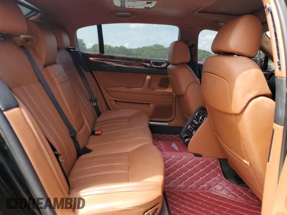 ✅ 2006 Bentley Flying Spur • VIN: SCBBR53W96C036601 • Lot: 70769015. Wystawiony na Copart z przebiegiem 63 048 mil. Bezpłatny archiwum sprzedaży aukcyjnych z USA i szczegółowy raport historii pojazdu na DreamBid. Zdjęcie 10.