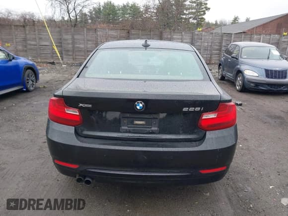 ✅ 2016 BMW 2 Series 228i xDrive • VIN: WBA1G9C59GV726011 • Lot: 41966646. Listed on IAAI with 122,487 mi. Free auction sales archive from the USA and detailed vehicle history report at DreamBid. Image 16.