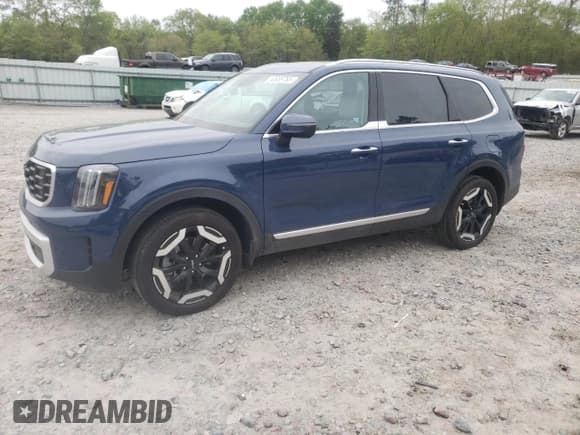 ✅ 2024 Kia Telluride S • VIN: 5XYP64GC5RG551861 • Lot: 50889765. Listed on Copart with 2,318 mi. Free auction sales archive from the USA and detailed vehicle history report at DreamBid. Image 1.