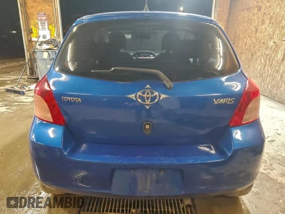 ✅ 2008 Toyota Yaris • VIN: JTDJT923985188703 • Lot: 93898955. Wystawiony na Copart z przebiegiem 177 171 mil. Bezpłatny archiwum sprzedaży aukcyjnych z USA i szczegółowy raport historii pojazdu na DreamBid. Zdjęcie 6.