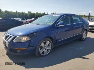 ✅ 2009 Volkswagen Passat Komfort • VIN: WVWJK73C49E037839 • Lot: 80361735. Wystawiony na Copart z przebiegiem 169 374 mil. Bezpłatny archiwum sprzedaży aukcyjnych z USA i szczegółowy raport historii pojazdu na DreamBid. Zdjęcie 1.