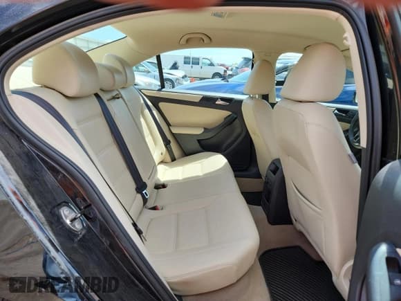 ✅ 2011 Volkswagen Jetta SE • VIN: 3VWBZ7AJ0BM381831 • Лот: 69299645. Опубликован ранее на Copart с пробегом 131 331 миль. Бесплатный доступ к архиву аукционных продаж из США и подробный отчёт об истории автомобиля на DreamBid. Изображение 10.