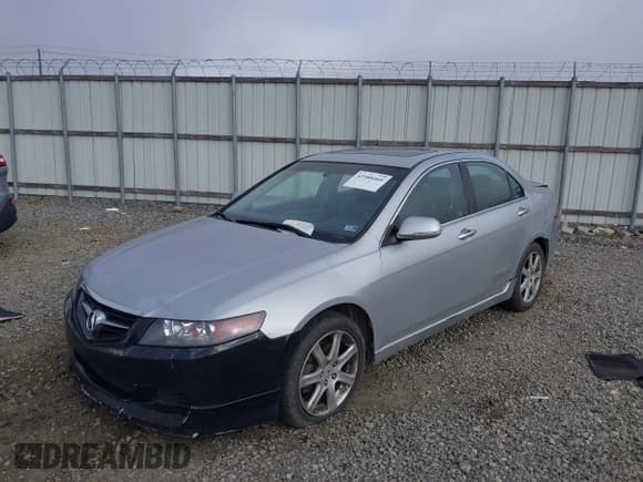 ✅ 2004 Acura TSX • VIN: JH4CL968X4C030437 • Лот: 43588460. Опубликован ранее на IAAI с пробегом 205 063 миль. Бесплатный доступ к архиву аукционных продаж из США и подробный отчёт об истории автомобиля на DreamBid. Изображение 17.