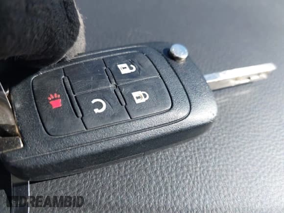 ✅ 2013 Chevrolet Equinox LT • VIN: 2GNALDEK3D6213221 • Лот: 43621190. Опубликован ранее на IAAI с пробегом 129 317 миль. Бесплатный доступ к архиву аукционных продаж из США и подробный отчёт об истории автомобиля на DreamBid. Изображение 11.