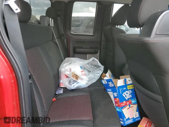 ✅ 2008 Ford F-150 STX • VIN: 1FTRX02W98KB63301 • Lot: 42802835. Wystawiony na Copart z przebiegiem 152 588 mil. Bezpłatny archiwum sprzedaży aukcyjnych z USA i szczegółowy raport historii pojazdu na DreamBid. Zdjęcie 10.