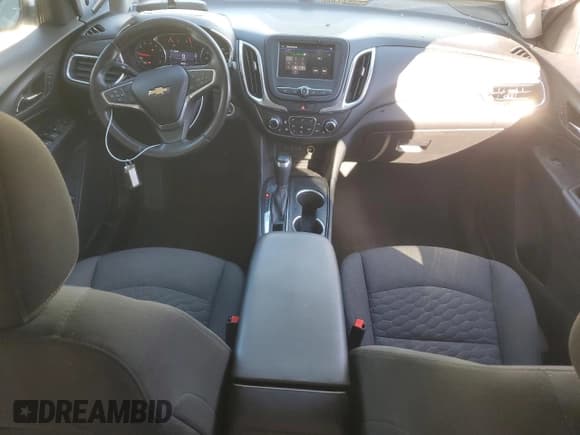 ✅ 2020 Chevrolet Equinox LT • VIN: 2GNAXKEV4L6128230 • Lot: 89617605. Listed on Copart with 142,787 mi. Free auction sales archive from the USA and detailed vehicle history report at DreamBid. Image 8.