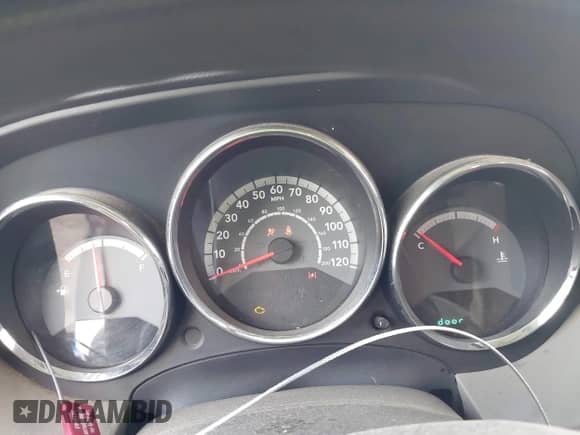 2012 Dodge Caliber SE z VIN 1C3CDWBA8CD529787, wystawiony jako IAAI lot #42427087 z przebiegiem 137 572 mil mil oraz . Historia ofert i sprzedaży dostępna na DreamBid. Obrazek 7.