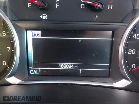 ✅ 2018 Chevrolet Equinox Premier • VIN: 2GNAXVEV6J6312308 • Лот: 43537199. Опубликован ранее на IAAI с пробегом 169 894 миль. Бесплатный доступ к архиву аукционных продаж из США и подробный отчёт об истории автомобиля на DreamBid. Изображение 15.