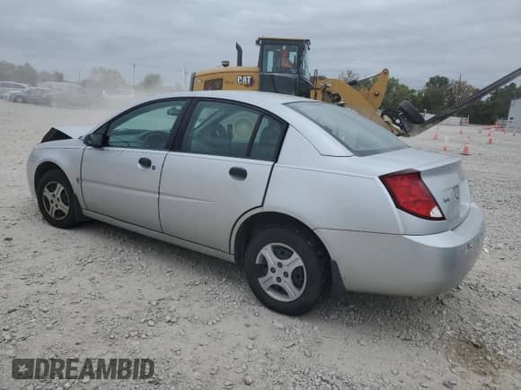2004 Saturn ION ION 1 z VIN 1G8AG52FX4Z175690, wystawiony jako Copart lot #86630335 z przebiegiem 213 324 mil mil oraz Szkoda całkowita • Salvage title. Historia ofert i sprzedaży dostępna na DreamBid. Obrazek 2.