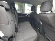 ✅ 2007 Nissan Pathfinder S • VIN: 5N1AR18W07C631067 • Lot: 90690985. Wystawiony na Copart z przebiegiem 167 169 mil. Bezpłatny archiwum sprzedaży aukcyjnych z USA i szczegółowy raport historii pojazdu na DreamBid. Zdjęcie 11.