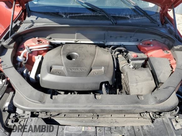 ✅ 2019 Volvo XC60 Momentum • VIN: LYVA22RK1KB196129 • Lot: 87197475. Wystawiony na Copart z przebiegiem 53 808 mil. Bezpłatny archiwum sprzedaży aukcyjnych z USA i szczegółowy raport historii pojazdu na DreamBid. Zdjęcie 12.