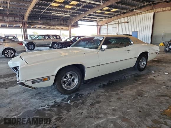 ✅ 1971 Ford Thunderbird • VIN: 1Y83N119467 • Лот: 89842375. Опубликован ранее на Copart с пробегом 502 миль. Бесплатный доступ к архиву аукционных продаж из США и подробный отчёт об истории автомобиля на DreamBid. Изображение 1.