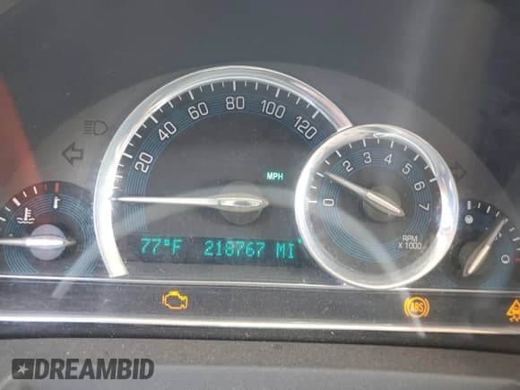 2010 Chevrolet HHR LS z VIN 3GNBAADB6AS509230, wystawiony jako Copart lot #72940204 z przebiegiem 218 767 mil mil oraz Szkoda całkowita • Salvage title. Historia ofert i sprzedaży dostępna na DreamBid. Obrazek 9.