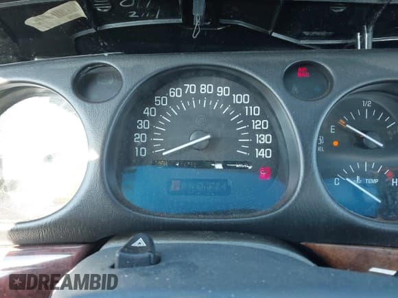 ✅ 2000 Buick LeSabre Limited • VIN: 1G4HR54K4YU106128 • Lot: 43478994. Listed on IAAI with 153,117 mi. Free auction sales archive from the USA and detailed vehicle history report at DreamBid. Image 7.