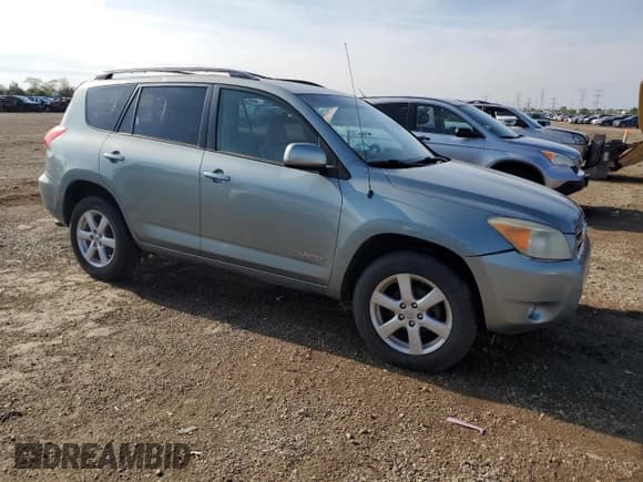 ✅ 2006 Toyota RAV4 Limited • VIN: JTMBD31V265002224 • Лот: 81130595. Опубликован ранее на Copart с пробегом 189 793 миль. Бесплатный доступ к архиву аукционных продаж из США и подробный отчёт об истории автомобиля на DreamBid. Изображение 4.