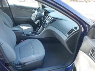 ✅ 2013 Hyundai Sonata GLS • VIN: 5NPEB4AC7DH512539 • Лот: 43480380. Опубликован ранее на IAAI с пробегом 107 461 миль. Бесплатный доступ к архиву аукционных продаж из США и подробный отчёт об истории автомобиля на DreamBid. Изображение 5.