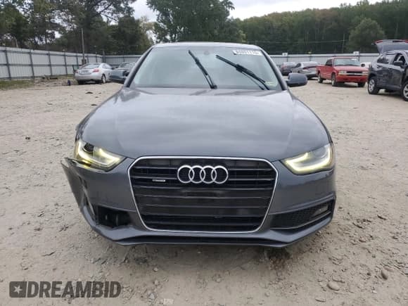 ✅ 2014 Audi A4 Premium Plus • VIN: WAUFFAFLXEN039380 • Lot: 84801115. Wystawiony na Copart z przebiegiem 111 081 mil. Bezpłatny archiwum sprzedaży aukcyjnych z USA i szczegółowy raport historii pojazdu na DreamBid. Zdjęcie 5.