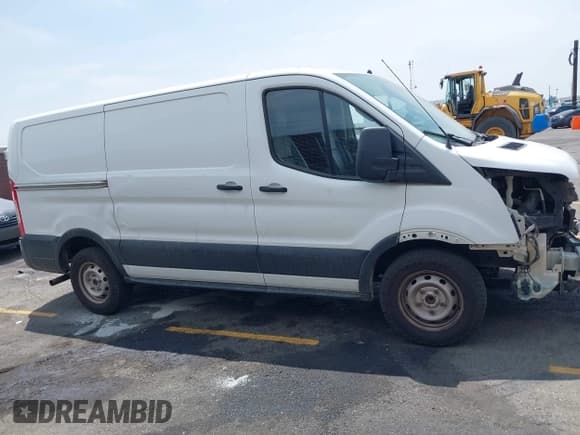 ✅ 2020 Ford Transit Cargo • VIN: 1FTYE1Y84LKA10687 • Лот: 42374438. Опубликован ранее на IAAI с пробегом 227 620 миль. Бесплатный доступ к архиву аукционных продаж из США и подробный отчёт об истории автомобиля на DreamBid. Изображение 13.