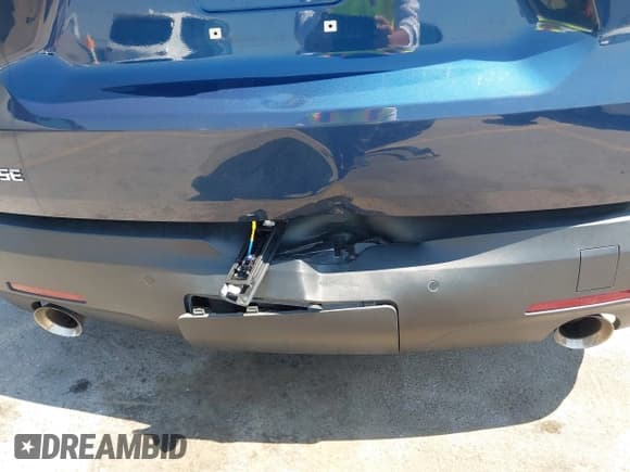 ✅ 2022 Chevrolet Traverse LT Cloth • VIN: 1GNERGKW1NJ104429 • Lot: 43174772. Wystawiony na IAAI z przebiegiem 66 873 mil. Bezpłatny archiwum sprzedaży aukcyjnych z USA i szczegółowy raport historii pojazdu na DreamBid. Zdjęcie 18.