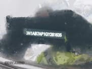 ✅ 2016 Nissan Sentra S • VIN: 3N1AB7AP1GY281635 • Lot: 42861571. Listed on IAAI with 183,993 mi. Free auction sales archive from the USA and detailed vehicle history report at DreamBid. Image 18.