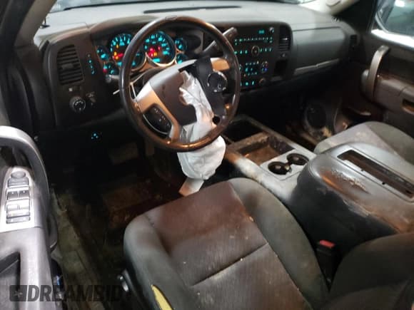 ✅ 2013 Chevrolet Silverado 1500 LT • VIN: 1GCRKSE71DZ385668 • Лот: 46848694. Опубликован ранее на Copart с пробегом 137 381 миль. Бесплатный доступ к архиву аукционных продаж из США и подробный отчёт об истории автомобиля на DreamBid. Изображение 8.