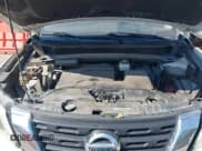 ✅ 2020 Nissan Pathfinder SV • VIN: 5N1DR2BM0LC581808 • Lot: 43333044. Wystawiony na IAAI z przebiegiem 138 687 mil. Bezpłatny archiwum sprzedaży aukcyjnych z USA i szczegółowy raport historii pojazdu na DreamBid. Zdjęcie 10.