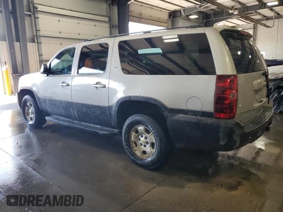 ✅ 2007 Chevrolet Suburban LTZ • VIN: 1GNFK16307J175338 • Lot: 70313525. Listed on Copart with 237,865 mi. Free auction sales archive from the USA and detailed vehicle history report at DreamBid. Image 2.
