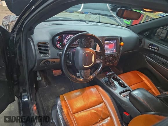 ✅ 2019 Dodge Durango R/T • VIN: 1C4SDHCT7KC811880 • Lot: 95755505. Wystawiony na Copart z przebiegiem 129 071 mil. Bezpłatny archiwum sprzedaży aukcyjnych z USA i szczegółowy raport historii pojazdu na DreamBid. Zdjęcie 9.