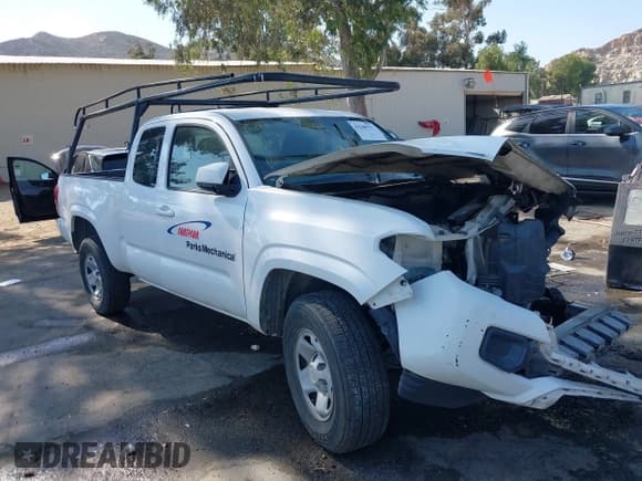 ✅ 2017 Toyota Tacoma SR • VIN: 5TFRX5GN6HX076293 • Lot: 42340777. Listed on IAAI with 247,125 mi. Free auction sales archive from the USA and detailed vehicle history report at DreamBid. Image 1.
