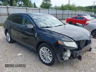 ✅ 2010 Lincoln MKT • VIN: 2LMHJ5FR8ABJ10698 • Lot: 42841844. Wystawiony na IAAI z przebiegiem 257 050 mil. Bezpłatny archiwum sprzedaży aukcyjnych z USA i szczegółowy raport historii pojazdu na DreamBid. Zdjęcie 1.
