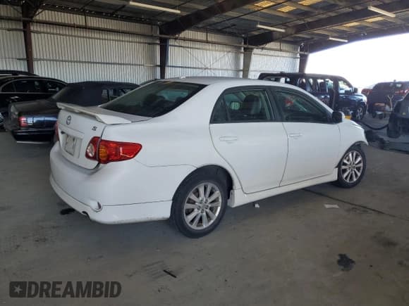 ✅ 2010 Toyota Corolla • VIN: 2T1BU4EE8AC380477 • Lot: 90303845. Listed on Copart with 117,327 mi. Free auction sales archive from the USA and detailed vehicle history report at DreamBid. Image 3.