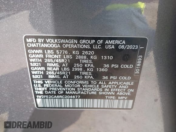 ✅ 2024 Volkswagen Atlas SEL Premium R-Line • VIN: 1V2FE2CA6RC204677 • Lot: 43500461. Wystawiony na IAAI z przebiegiem 28 401 mil. Bezpłatny archiwum sprzedaży aukcyjnych z USA i szczegółowy raport historii pojazdu na DreamBid. Zdjęcie 9.