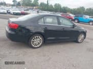 ✅ 2013 Volkswagen Jetta SEL • VIN: 3VWGP7AJ1DM264614 • Лот: 42722881. Опубликован ранее на IAAI с пробегом 170 436 миль. Бесплатный доступ к архиву аукционных продаж из США и подробный отчёт об истории автомобиля на DreamBid. Изображение 4.