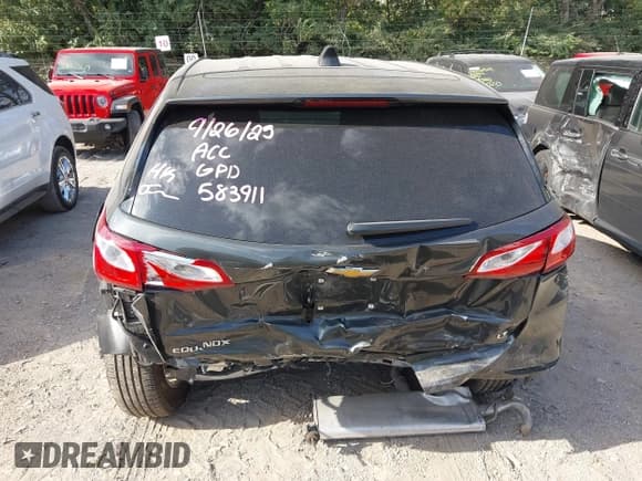 ✅ 2020 Chevrolet Equinox LT • VIN: 3GNAXKEVXLS583911 • Lot: 43380031. Wystawiony na IAAI z przebiegiem 55 150 mil. Bezpłatny archiwum sprzedaży aukcyjnych z USA i szczegółowy raport historii pojazdu na DreamBid. Zdjęcie 20.