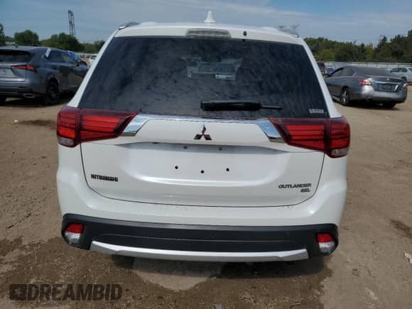 2018 Mitsubishi Outlander ES z VIN JA4AZ3A36JZ050591, wystawiony jako Copart lot #72047945 z przebiegiem 85 199 mil mil oraz Szkoda całkowita • Salvage title. Historia ofert i sprzedaży dostępna na DreamBid. Obrazek 6.