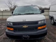 ✅ 2022 Chevrolet Express Passenger LS • VIN: 1GAZGNFP2N1189121 • Lot: 94598765. Listed on Copart with 41,854 mi. Free auction sales archive from the USA and detailed vehicle history report at DreamBid. Image 5.