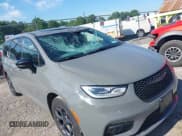 ✅ 2023 Chrysler Pacifica Hybrid Limited • VIN: 2C4RC1S71PR569860 • Lot: 42600542. Listed on IAAI with 55,878 mi. Free auction sales archive from the USA and detailed vehicle history report at DreamBid. Image 6.