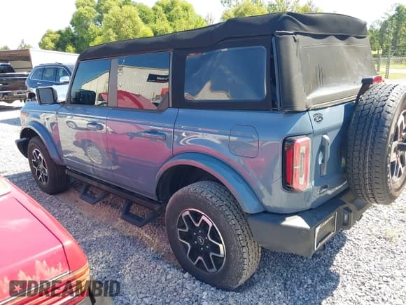 ✅ 2024 Ford Bronco Outer Banks • VIN: 1FMEE8BP3RLA09699 • Lot: 43125778. Listed on IAAI with 24,529 mi. Free auction sales archive from the USA and detailed vehicle history report at DreamBid. Image 3.