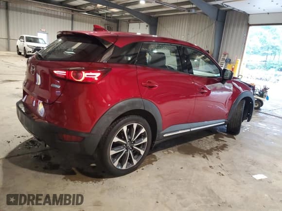 ✅ 2019 Mazda CX-3 Grand Touring • VIN: JM1DKFD74K0402628 • Лот: 63082975. Опубликован ранее на Copart с пробегом 59 066 миль. Бесплатный доступ к архиву аукционных продаж из США и подробный отчёт об истории автомобиля на DreamBid. Изображение 3.