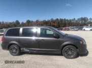 ✅ 2018 Dodge Grand Caravan SE Plus • VIN: 2C4RDGBGXJR348426 • Lot: 43462342. Wystawiony na IAAI z przebiegiem 112 549 mil. Bezpłatny archiwum sprzedaży aukcyjnych z USA i szczegółowy raport historii pojazdu na DreamBid. Zdjęcie 13.