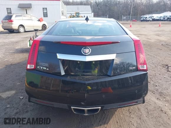 ✅ 2014 Cadillac CTS Premium • VIN: 1G6DH1E32E0177775 • Lot: 41540366. Listed on IAAI with 106,398 mi. Free auction sales archive from the USA and detailed vehicle history report at DreamBid. Image 16.