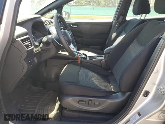 ✅ 2025 Nissan LEAF SV Plus • VIN: 1N4CZ1CV9SC562941 • Lot: 80182205. Wystawiony na Copart z przebiegiem 10 445 mil. Bezpłatny archiwum sprzedaży aukcyjnych z USA i szczegółowy raport historii pojazdu na DreamBid. Zdjęcie 7.