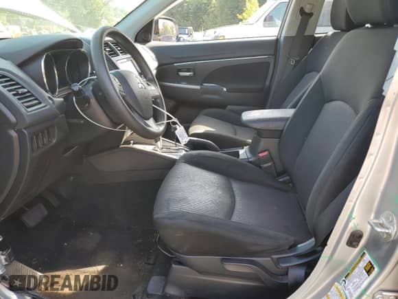 2018 Mitsubishi Outlander ES with VIN JA4AR3AU3JZ026435, listed as a Copart auction lot 84451235 with 117,583 mi miles and Salvage title. Bid and sale history available at DreamBid. Image 7.